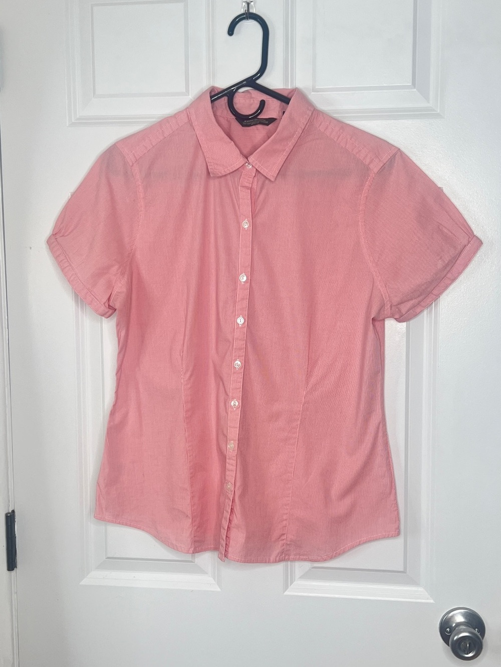 Eddie Bauer Women’s Short-Sleeve Button-Down Shirt